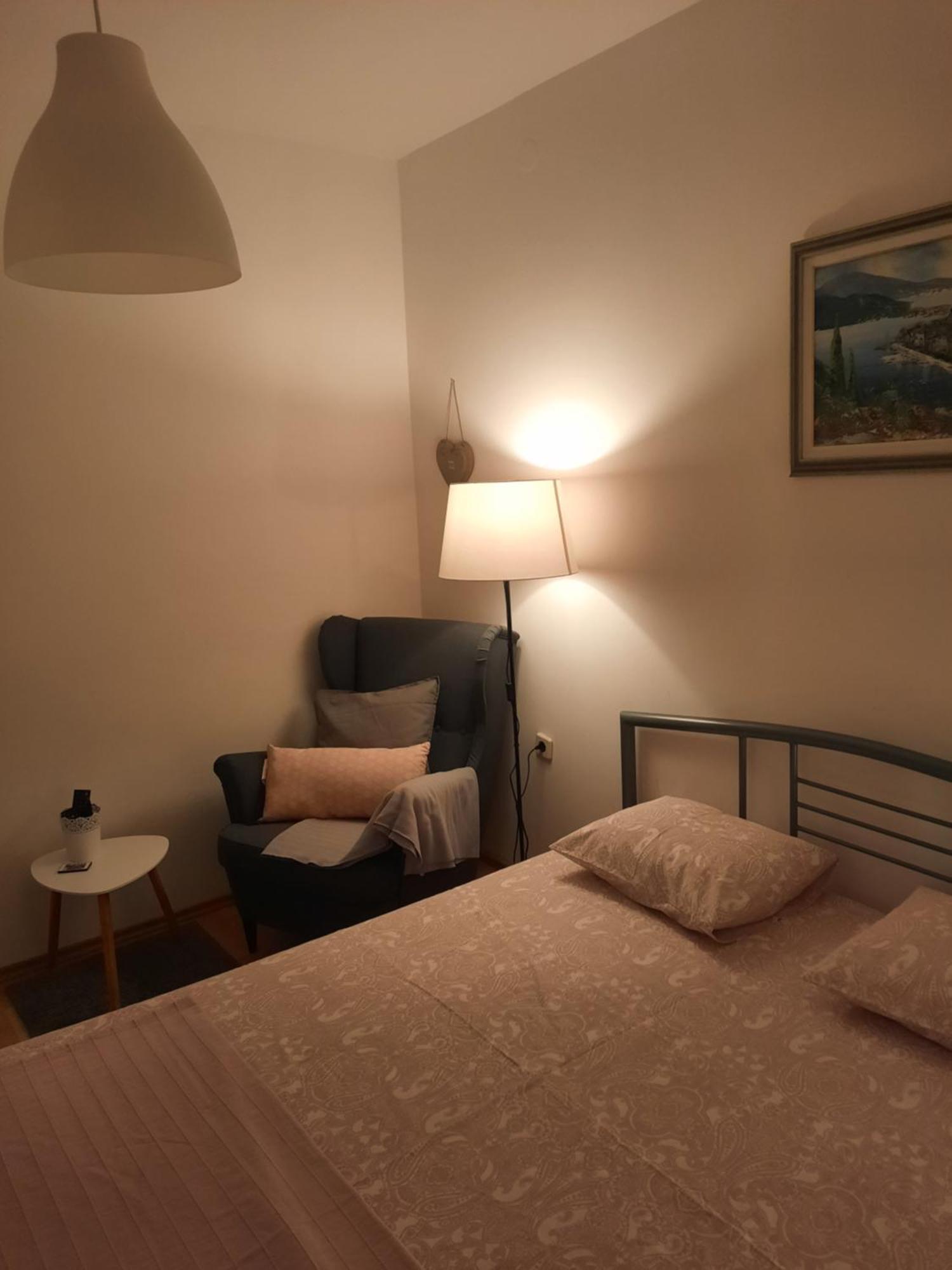 Apartmani Darko Kornić Exteriör bild