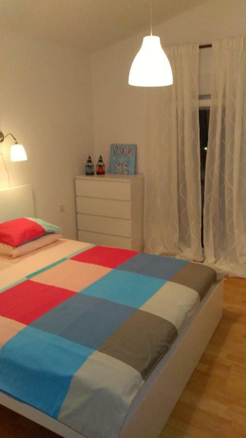Apartmani Darko Kornić Exteriör bild