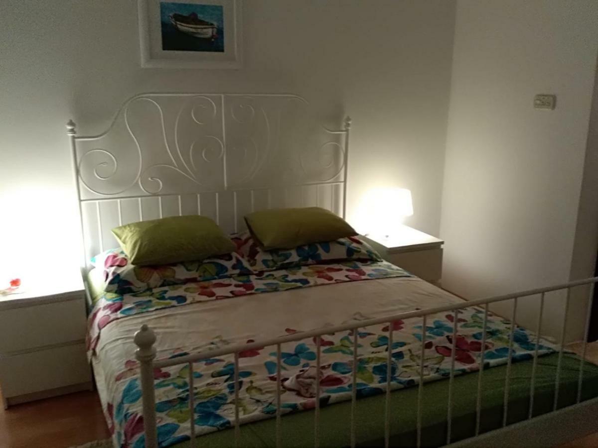 Apartmani Darko Kornić Exteriör bild
